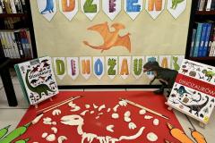 Dzien-Dinozaura-01
