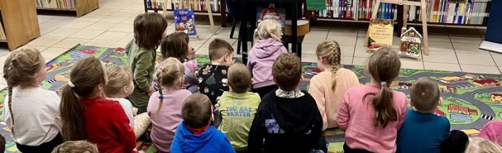 Kraina Świąt – podróż przez książki i wyobraźnię.